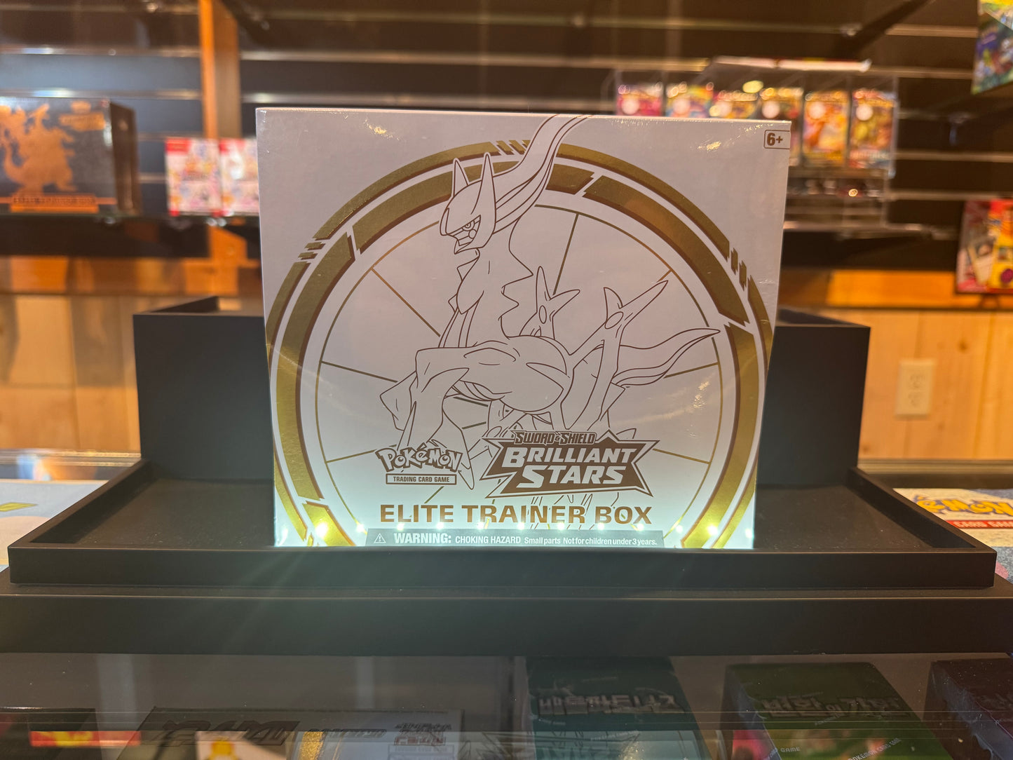 Pokemon TCG - Brilliant Stars Elite Trainer Box
