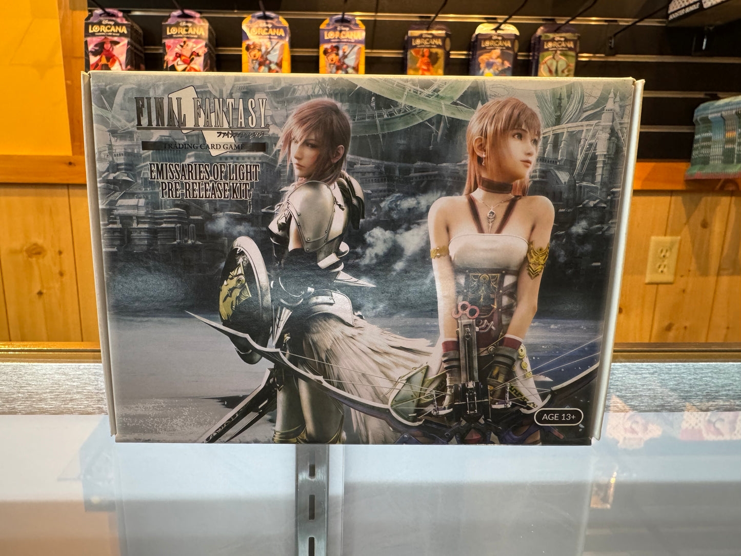 Final Fantasy TCG - Emissaries Of Light Pre-Release Kit