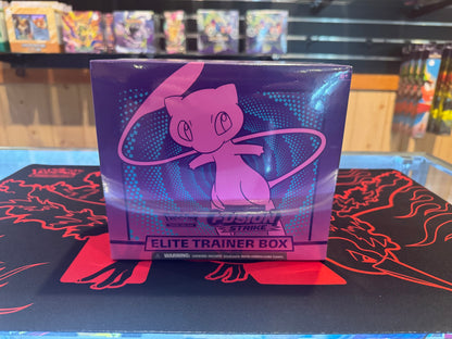 Pokémon TCG - Fusion Strike Elite Trainer Box