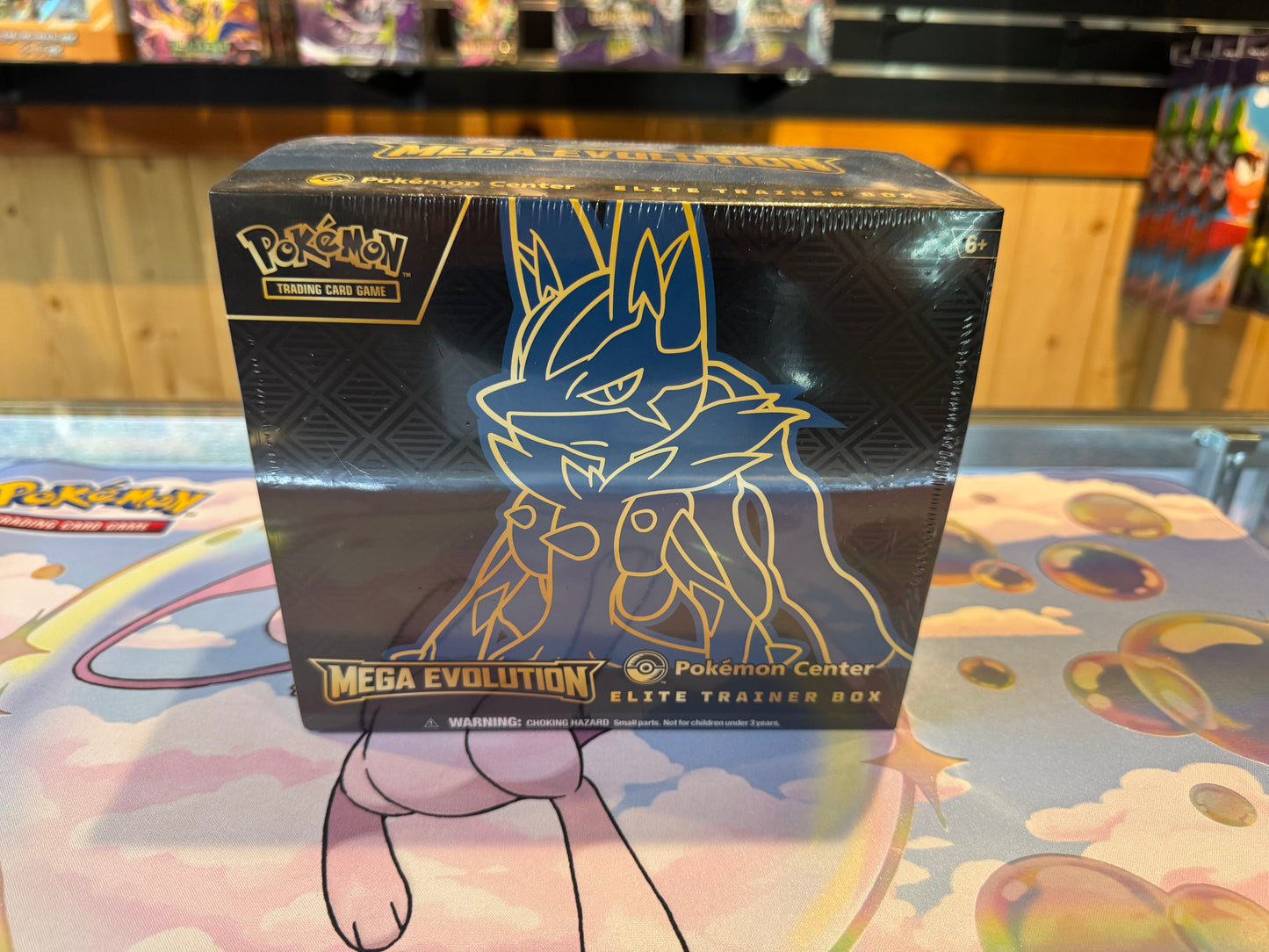 Pokémon TCG - Mega Evolution Elite Trainer Box (Mega Lucario) - Pokémon Center Exclusive
