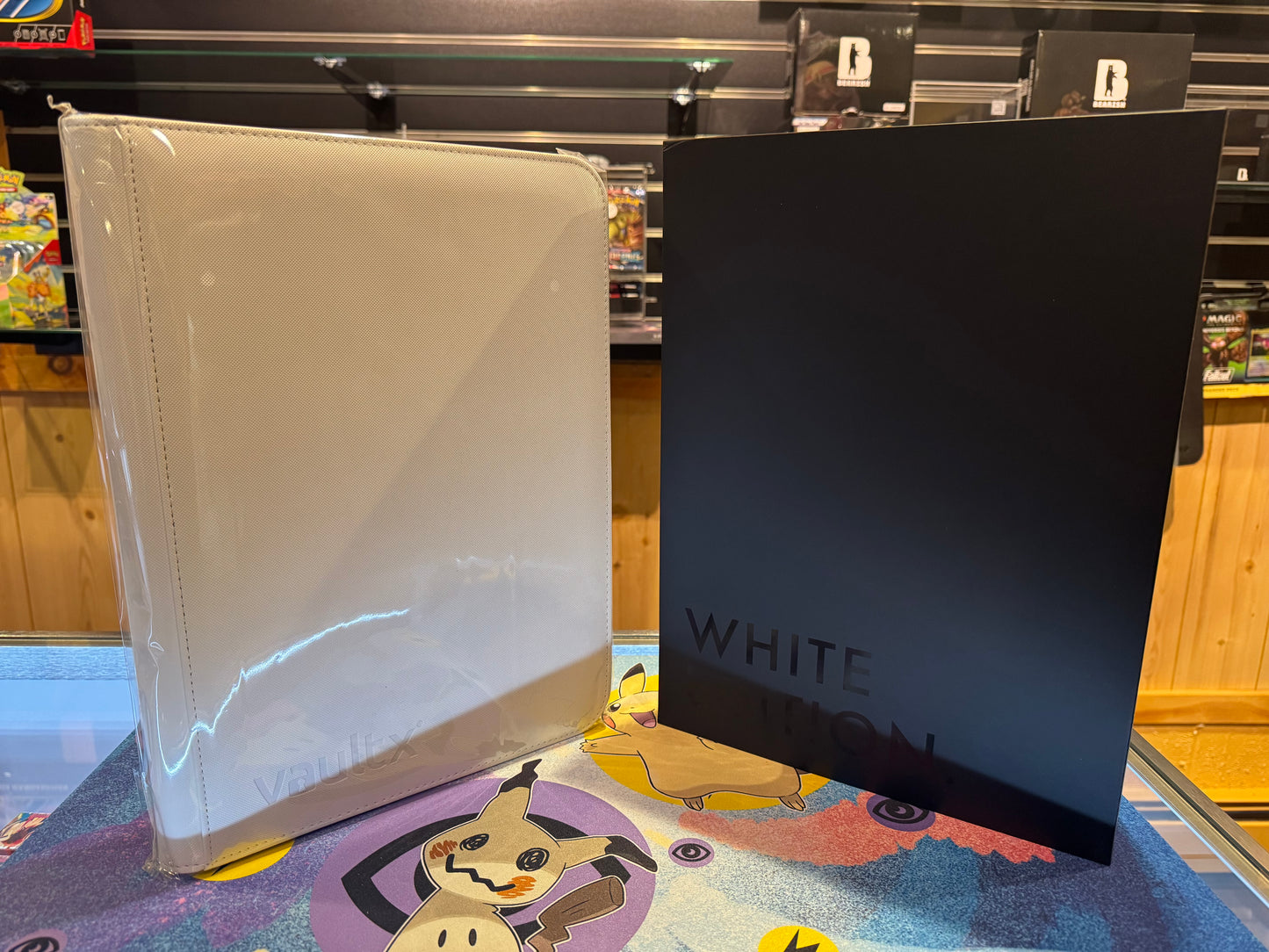 Vault-X White Edition 9 Pocket Binder