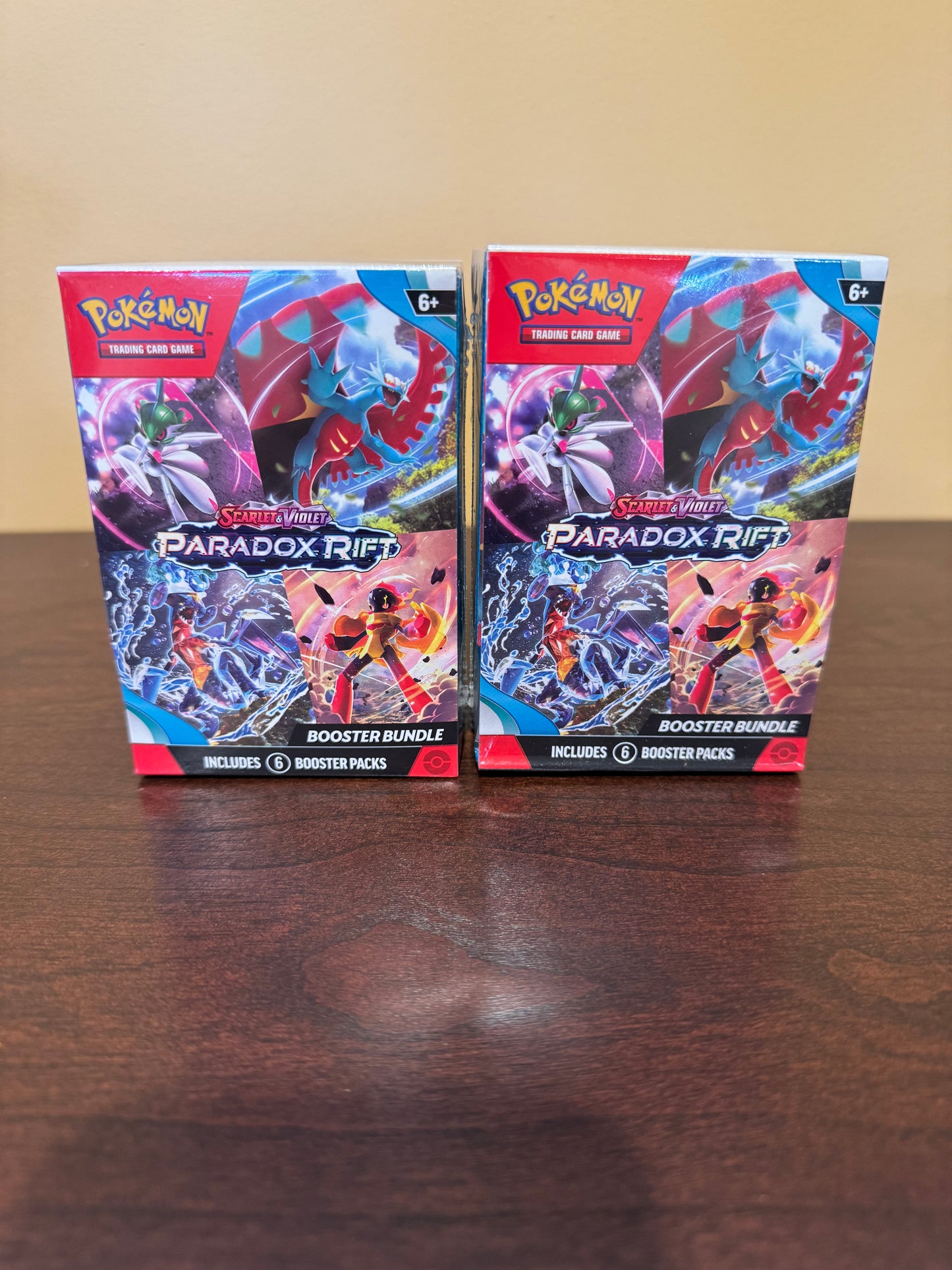 Pokemon TCG - Paradox Rift Booster Bundle