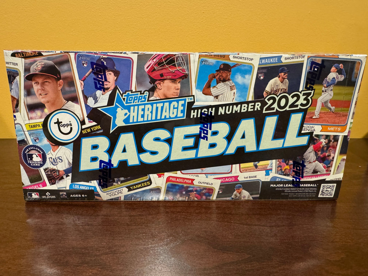 2023 Topps Heritage High Number Baseball Box