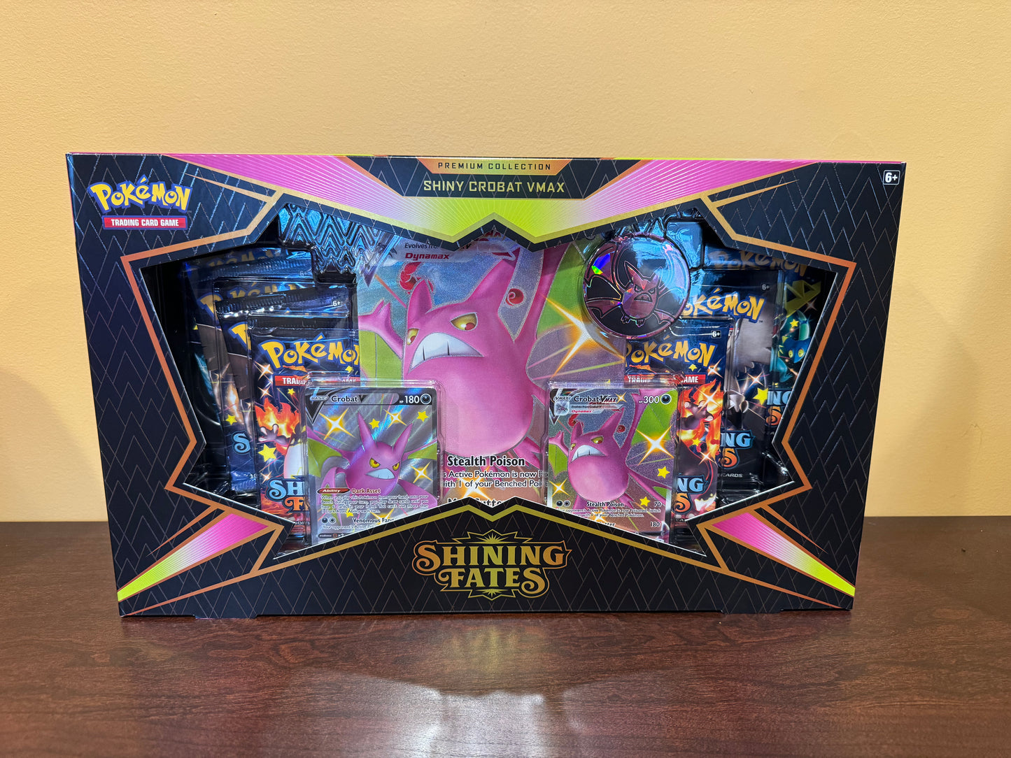 Pokémon TCG - Shining Fates Crobat Collection Box