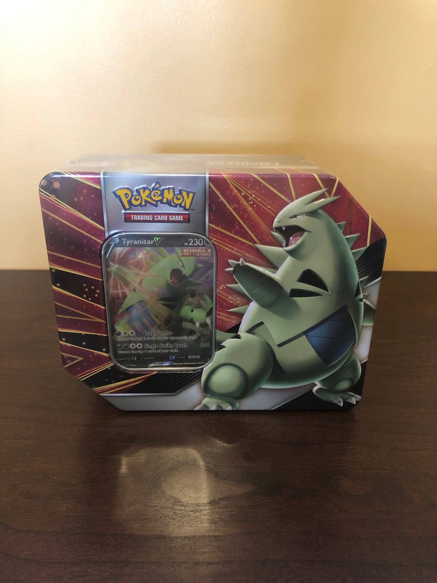 Pokémon TCG - V-Striker Tins